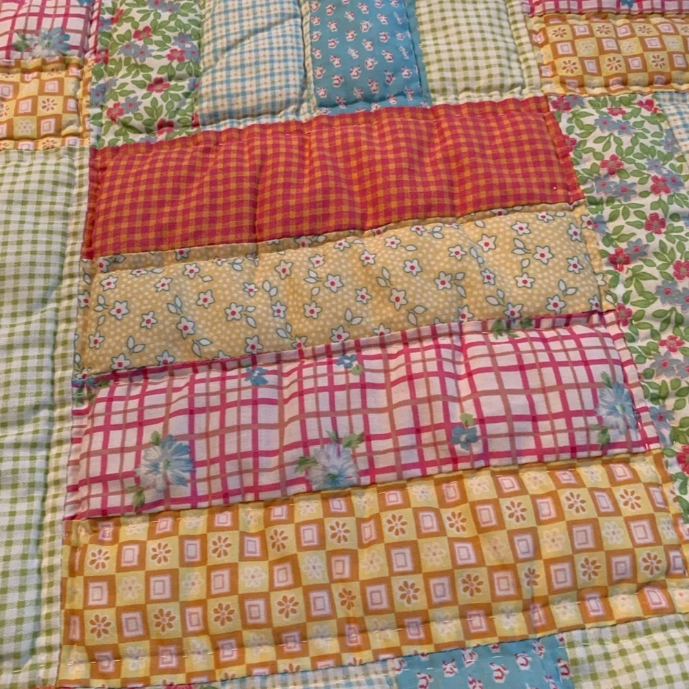 Patch Design Colorful quilt